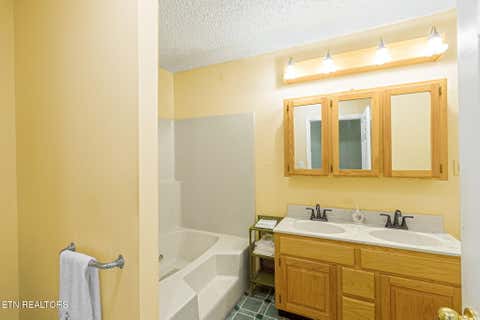 Tiny photo for 679 N Wright Rd, Alcoa, TN 37701 (MLS # 1350140)