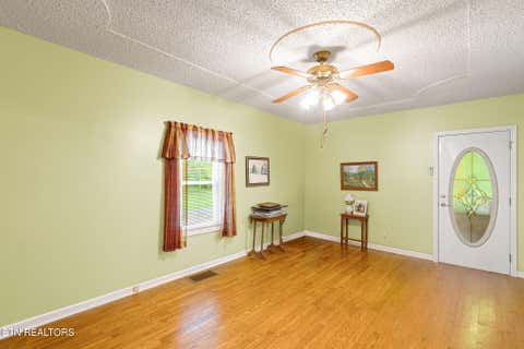 Tiny photo for 679 N Wright Rd, Alcoa, TN 37701 (MLS # 1350140)