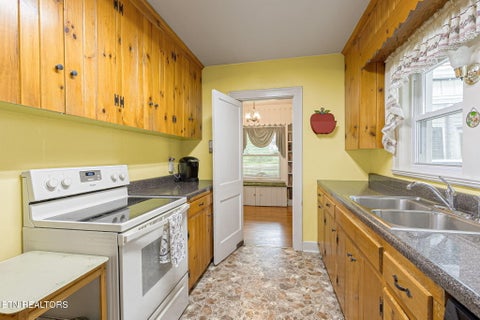 Tiny photo for 679 N Wright Rd, Alcoa, TN 37701 (MLS # 1350140)
