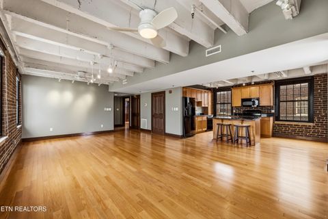 Tiny photo for 535 Locust St #301, Knoxville, TN 37902 (MLS # 1342622)