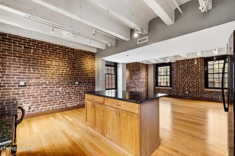Tiny photo for 535 Locust St #301, Knoxville, TN 37902 (MLS # 1342622)