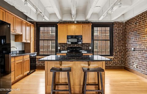 Tiny photo for 535 Locust St #301, Knoxville, TN 37902 (MLS # 1342622)