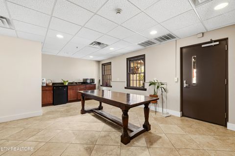 Tiny photo for 535 Locust St #301, Knoxville, TN 37902 (MLS # 1342622)