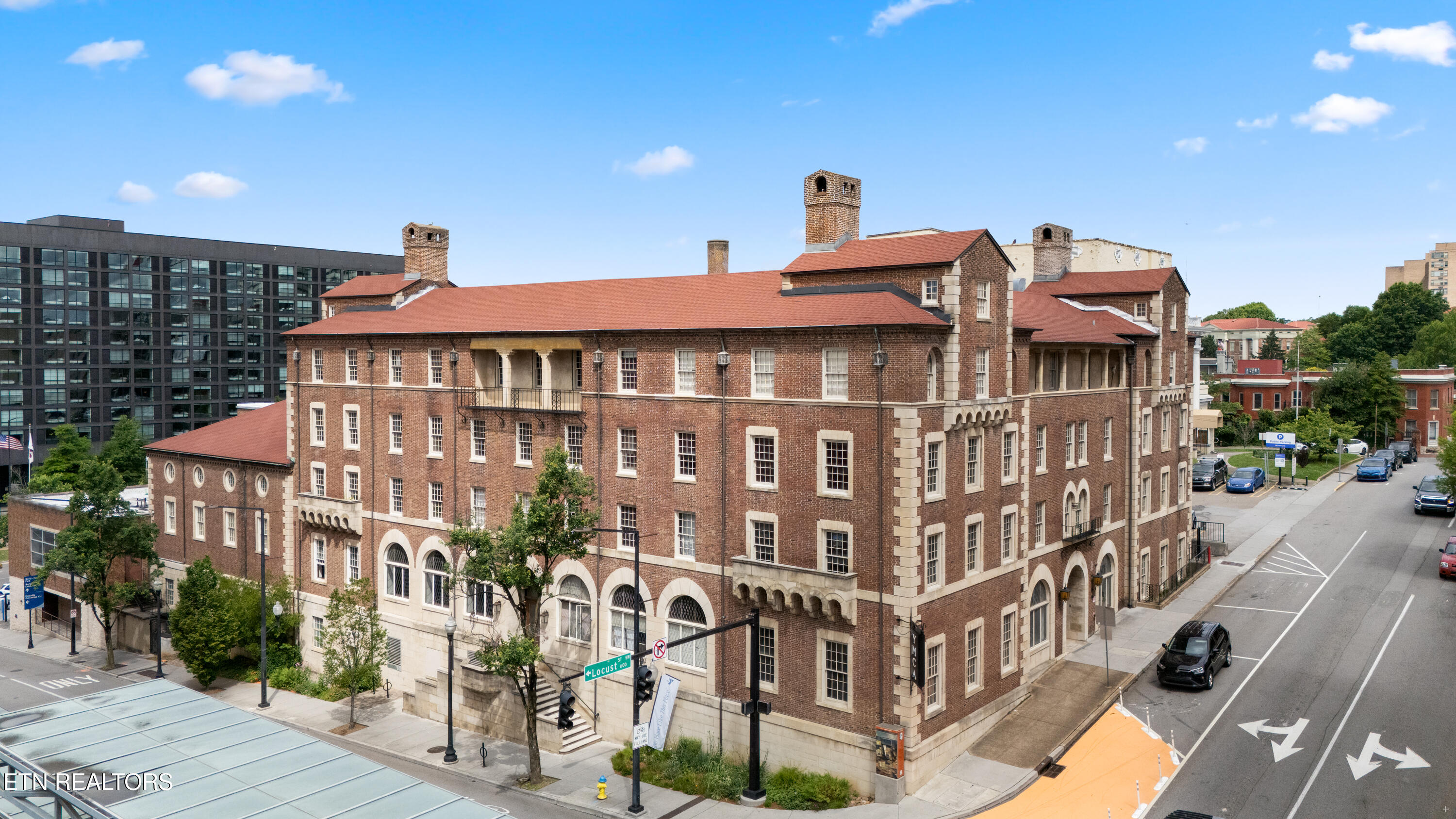 535 Locust St 301