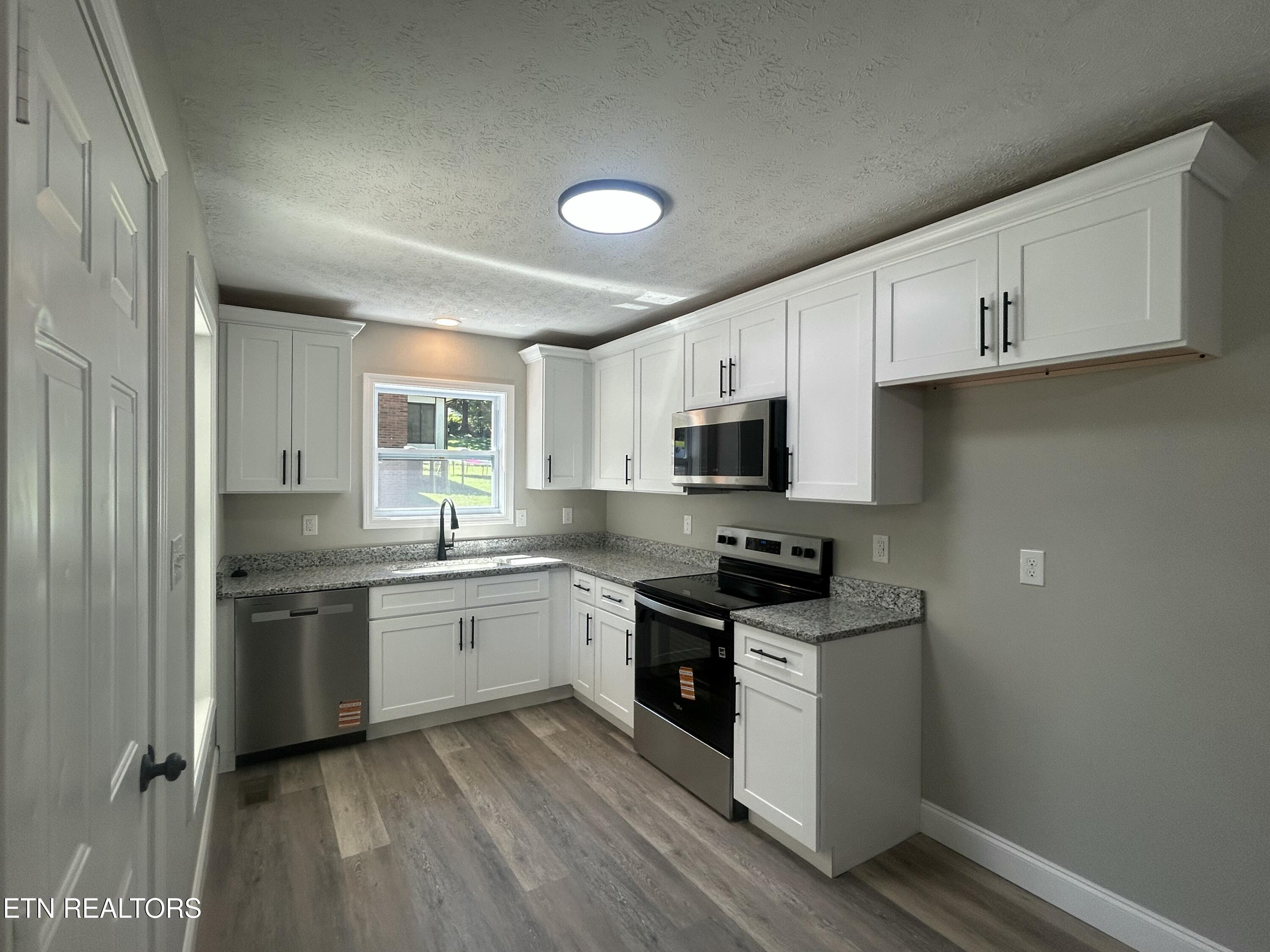 4089 Glenmore Drive