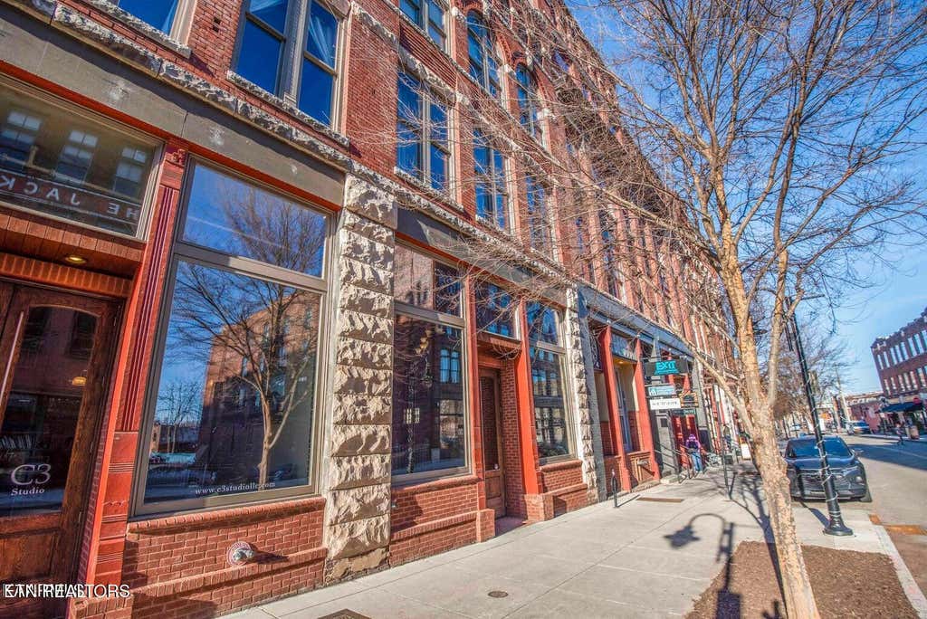Photo of 129 W Jackson Ave #202, Knoxville, TN 37902 (MLS # 1350416)
