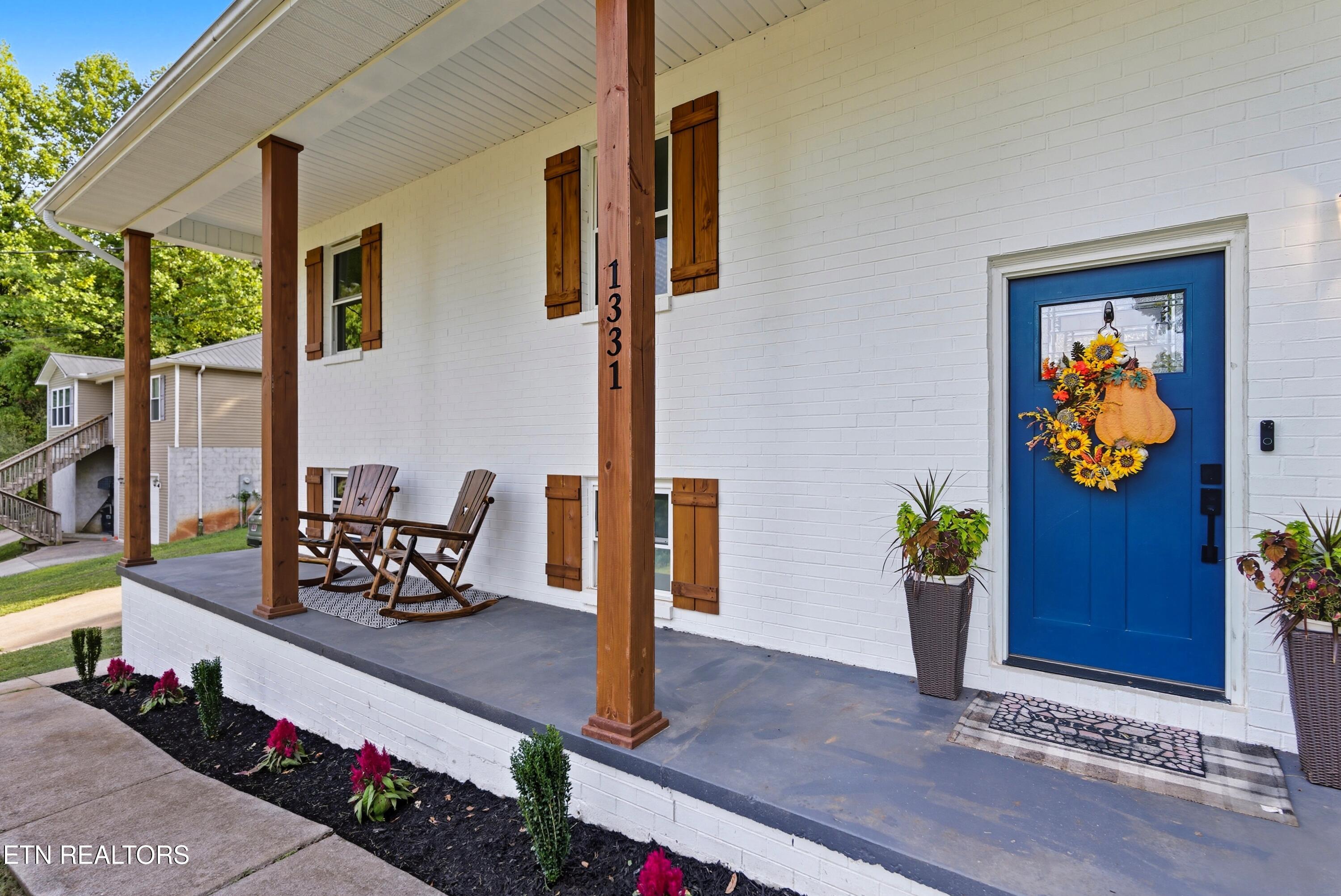 1331 Woodside Park Drive