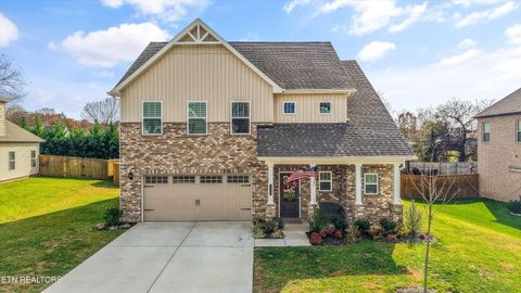 Photo of 144 E Glenview Drive, Lenoir City, TN 37771 (MLS # 1322583)