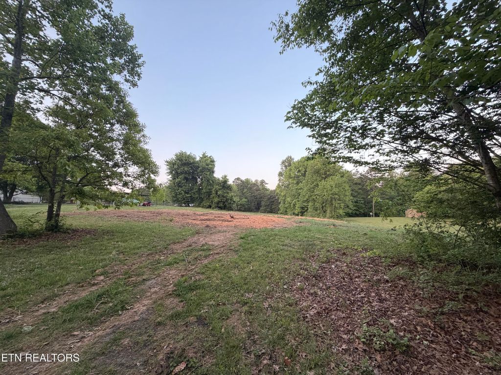 Photo of 5506 Nickle Rd, Knoxville, TN 37921 (MLS # 1338093)