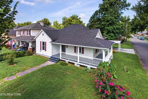 Photo of 333 E Burwell Ave, Knoxville, TN 37917 (MLS # 1352959)