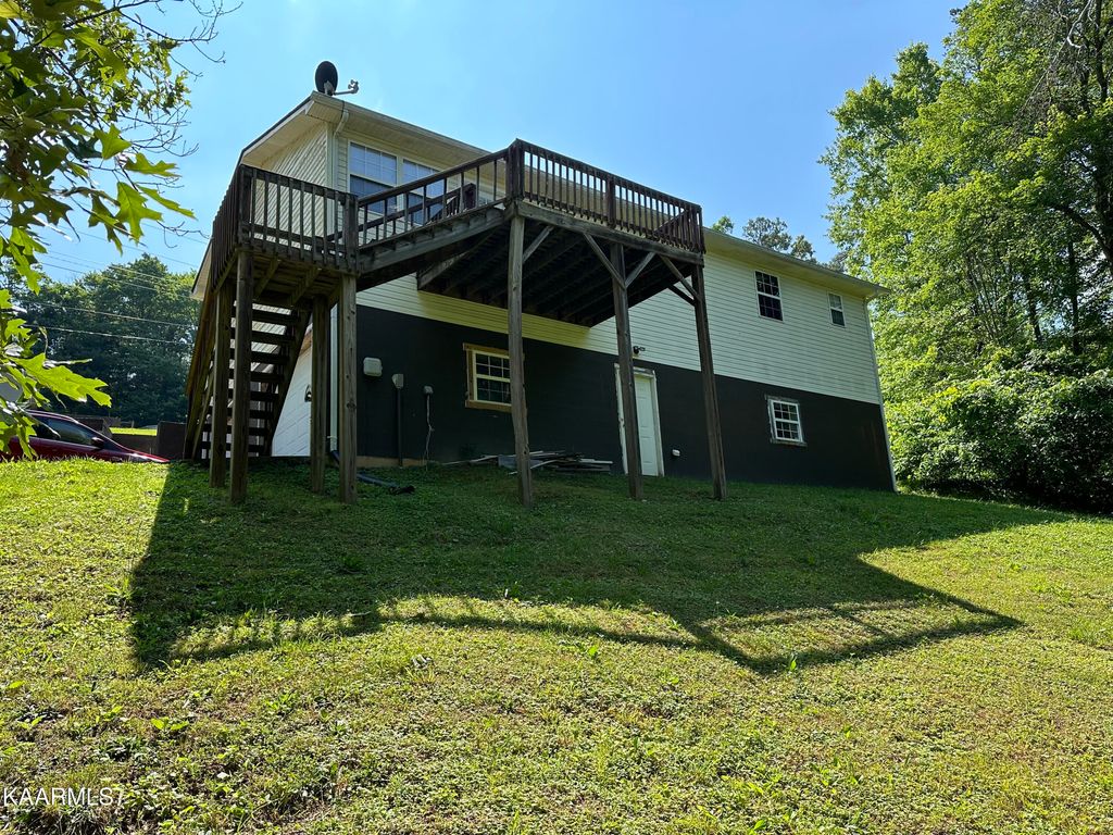 Photo of 641 Harmon Rd, New Tazewell, TN 37825 (MLS # 1230391)