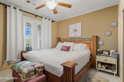 Tiny photo for 329 Centennial Bluff Blvd #329, Oak Ridge, TN 37830 (MLS # 1316400)