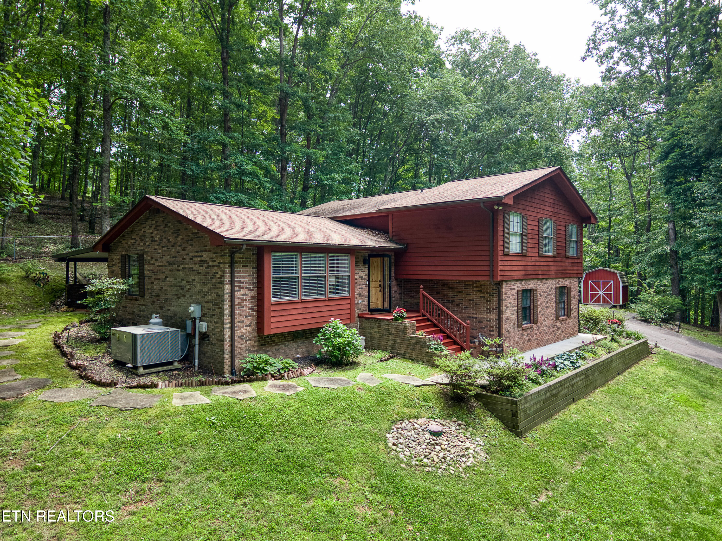 130 Pleasantview Drive