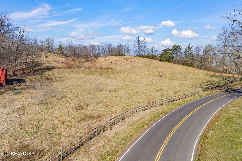 Photo of Cate Rd, Sevierville, TN 37862 (MLS # 1327473)