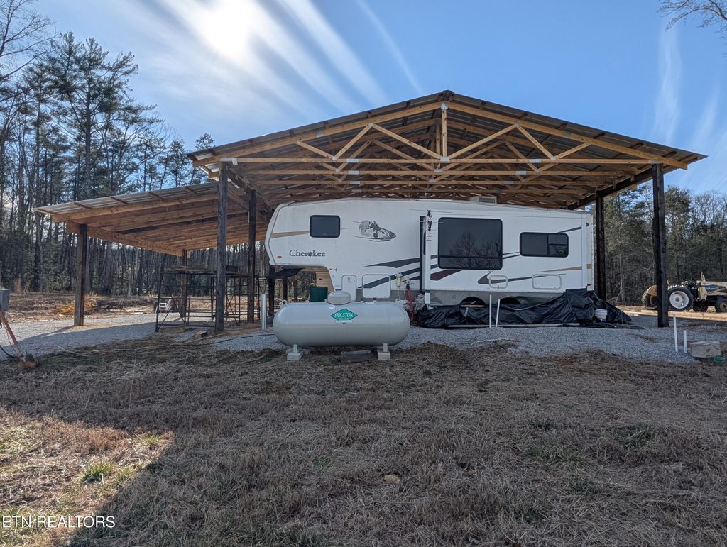 Photo of 8405 Wassom Memorial Hwy, Grandview, TN 37337 (MLS # 1329125)