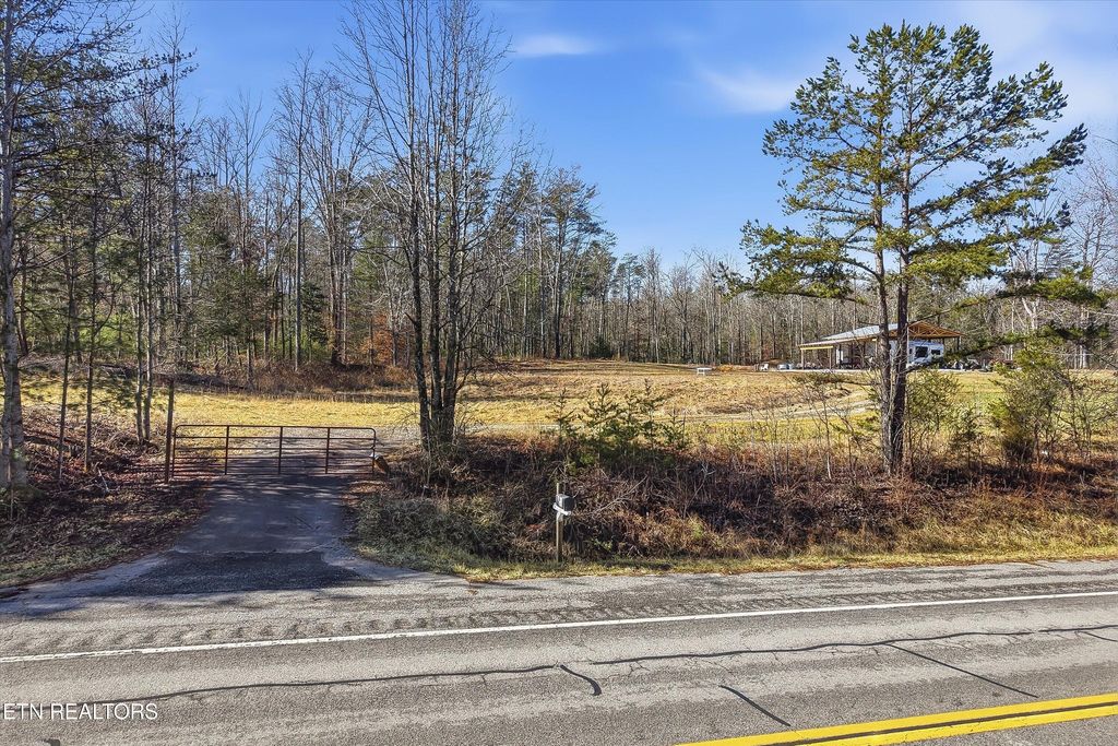 Photo of 8405 Wassom Memorial Hwy, Grandview, TN 37337 (MLS # 1329125)