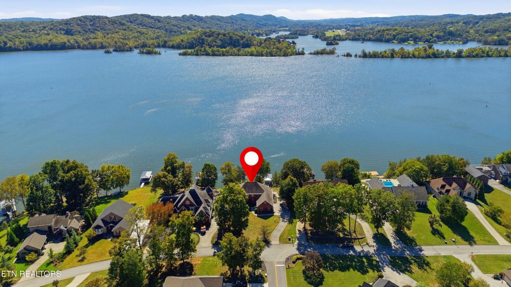 Photo of 197 Hartford Village Way, Kingston, TN 37763 (MLS # 1358209)