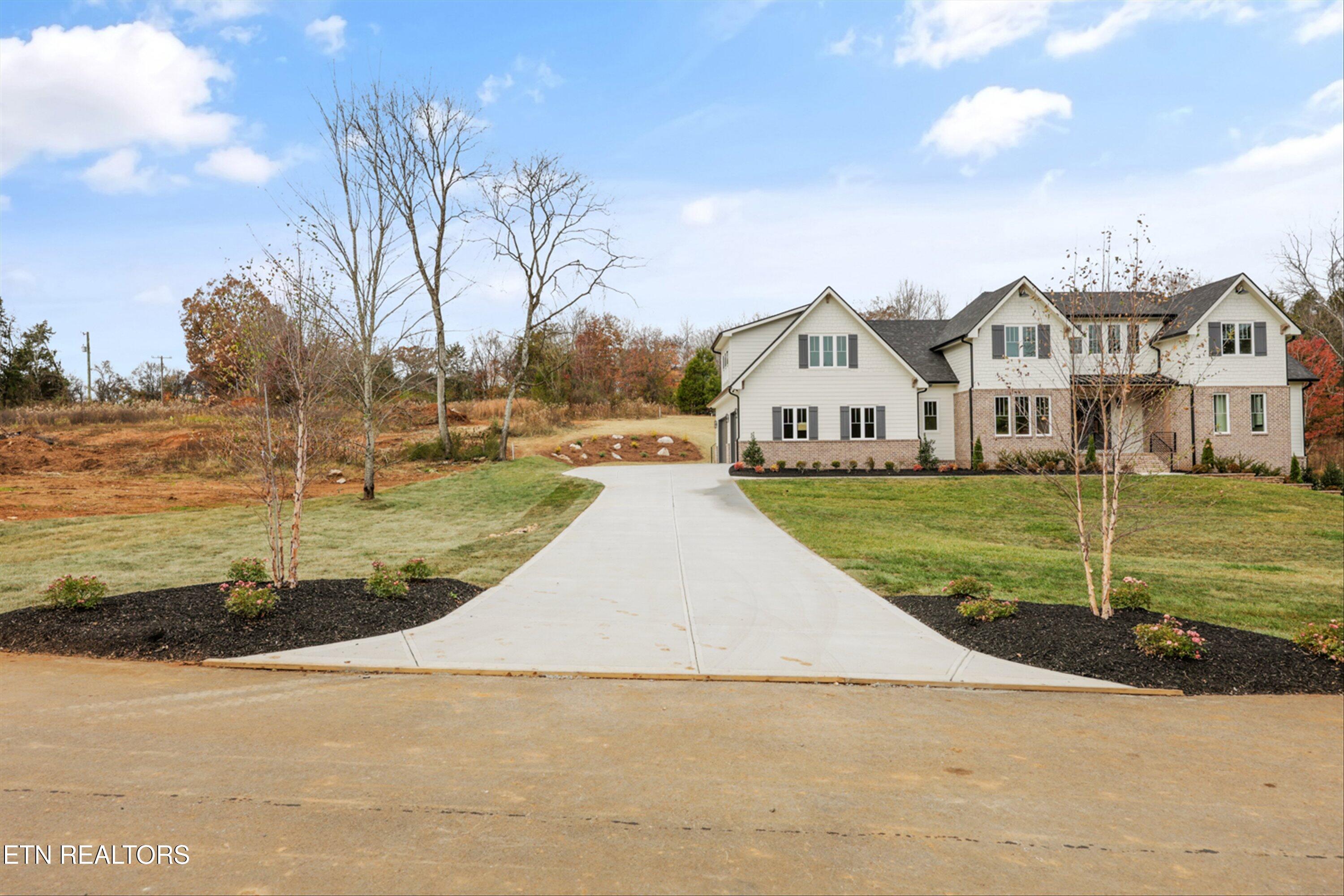 3817 Lakeside Estates Way