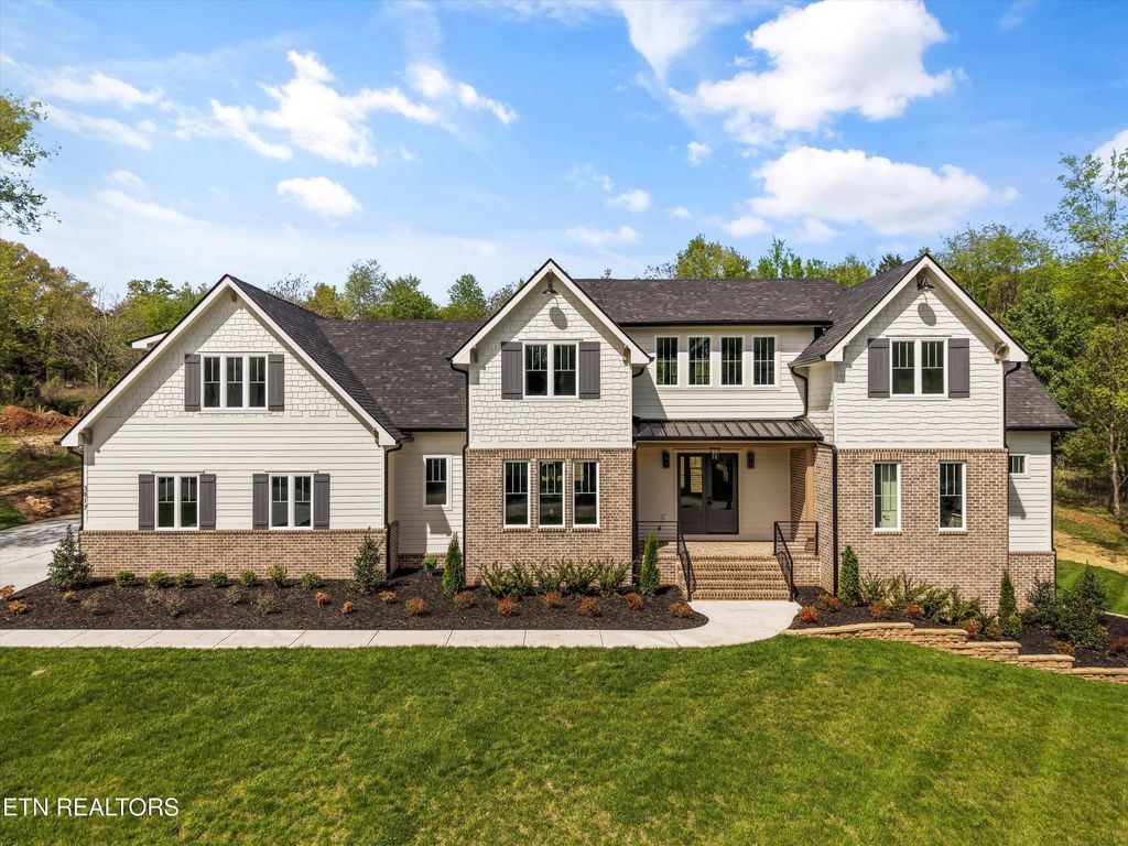 Photo of 3817 Lakeside Estates Way, Louisville, TN 37777 (MLS # 1320345)