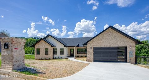 3224 Sandpiper Court Kodak TN 37764