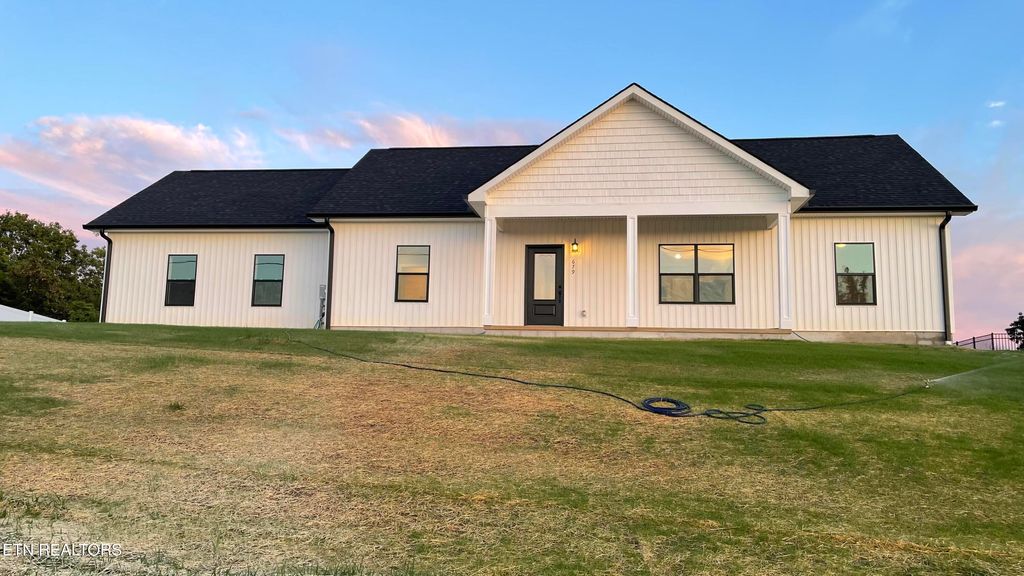 Photo of 679 Privet Drive, Dandridge, TN 37725 (MLS # 1341275)