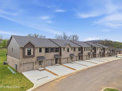 Photo of 8952 Keenberg Lane #71, Knoxville, TN 37931 (MLS # 1341970)