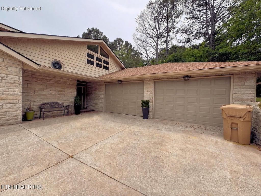 Photo of 332 Southshore Drive, Greenback, TN 37742 (MLS # 1343296)