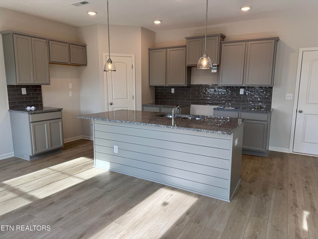 Photo of 8906 Keenberg Lane, Knoxville, TN 37931 (MLS # 1323610)