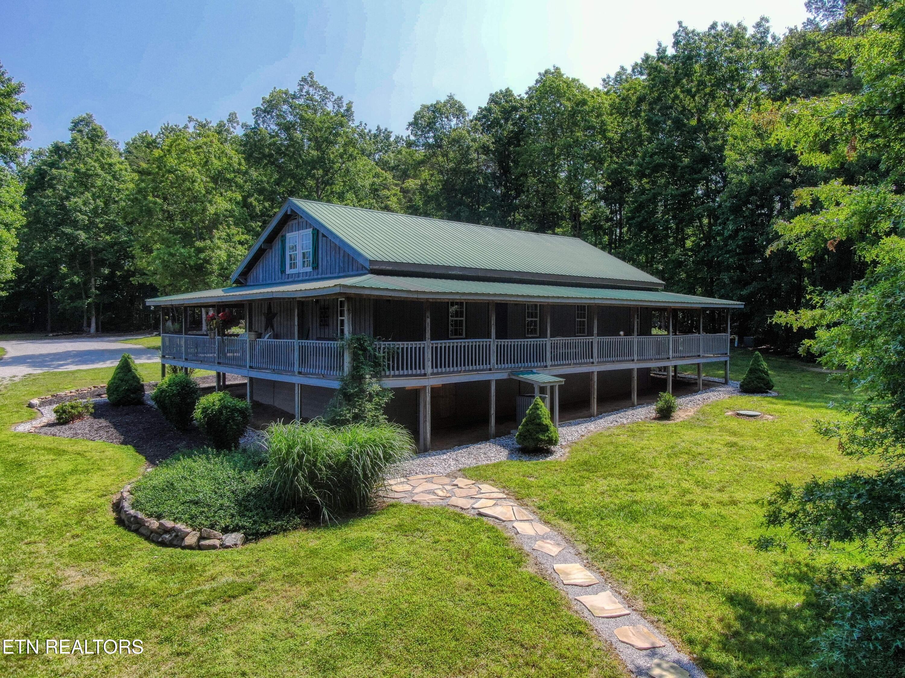 147 Akers Chapel