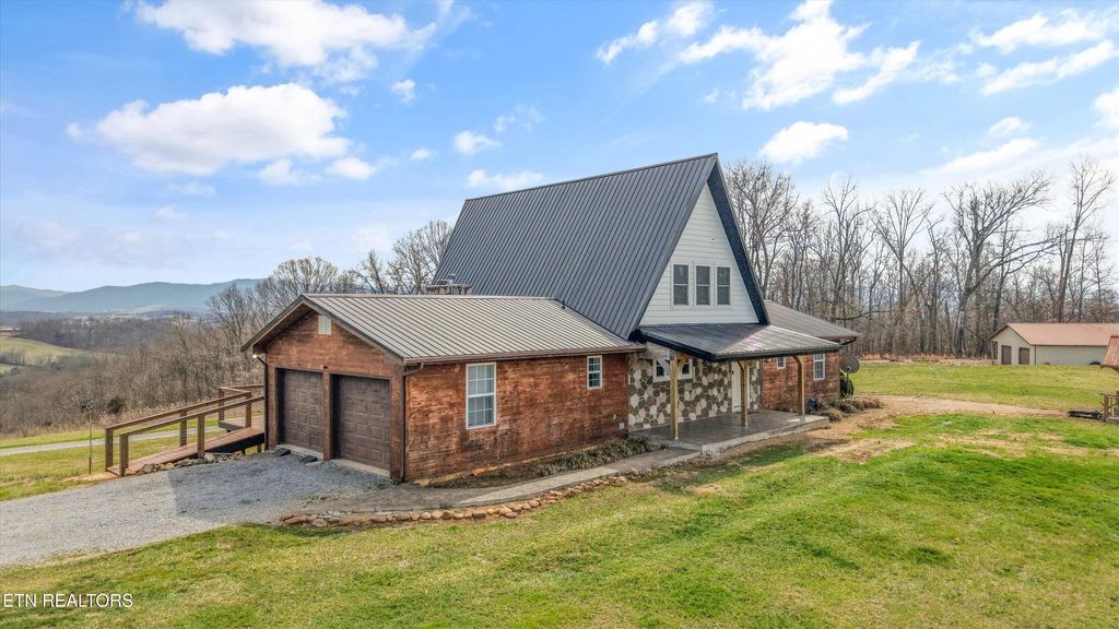 Photo of 680 Bright Hope Rd, Greeneville, TN 37743 (MLS # 1330988)