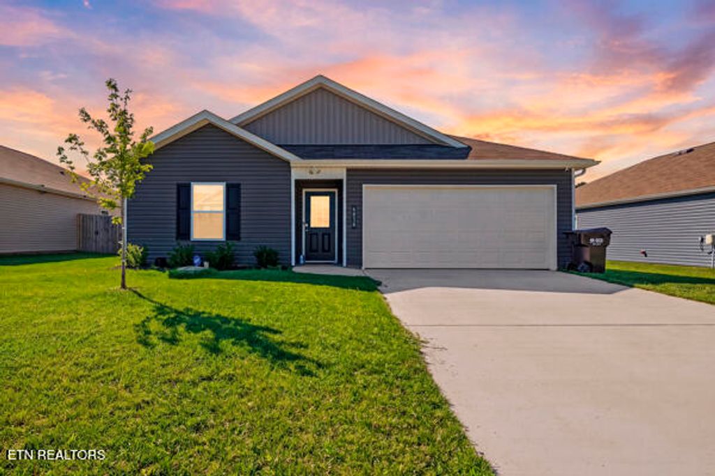 Photo of 6838 Tall Shadow Lane, Knoxville, TN 37938 (MLS # 1347853)