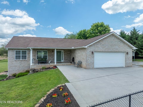 Photo of 4667 Old Niles Ferry Rd, Maryville, TN 37801 (MLS # 1357648)