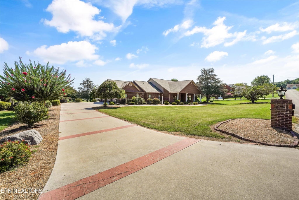 Photo of 607 Cornfield Drive, White Pine, TN 37890 (MLS # 1355965)