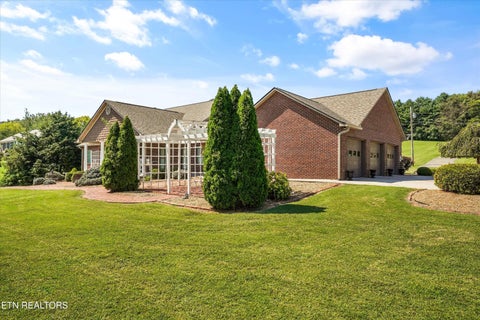 Tiny photo for 607 Cornfield Drive, White Pine, TN 37890 (MLS # 1355965)