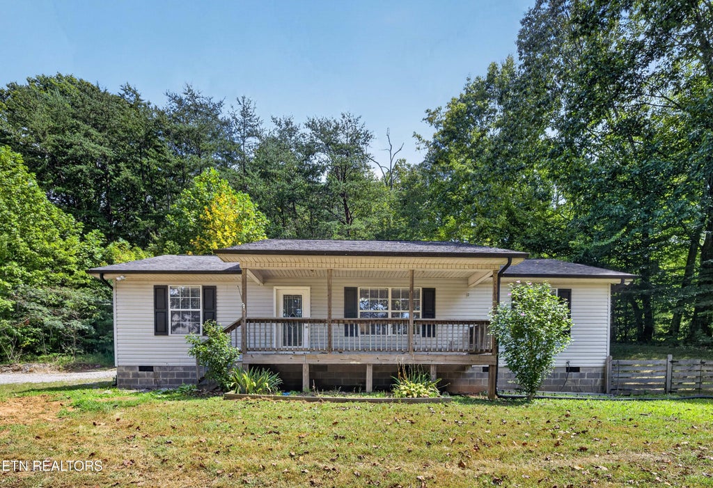 Photo of 6010 Cline Rd, Knoxville, TN 37938 (MLS # 1353735)
