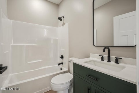 Tiny photo for 923 W Oak Hill Ave, Knoxville, TN 37921 (MLS # 1354640)