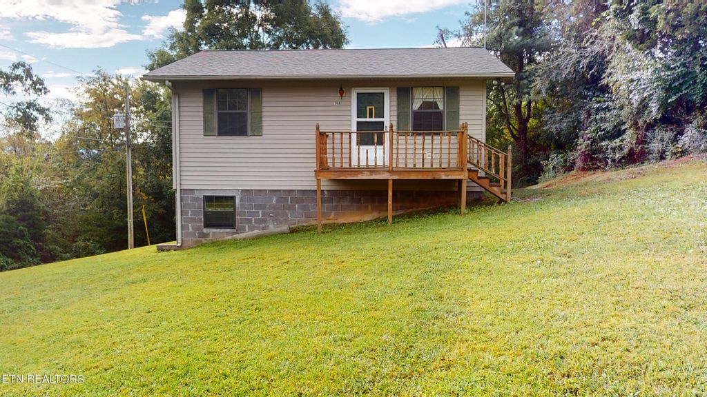 Photo of 198 Welch Road Rd, Tazewell, TN 37879 (MLS # 1276524)