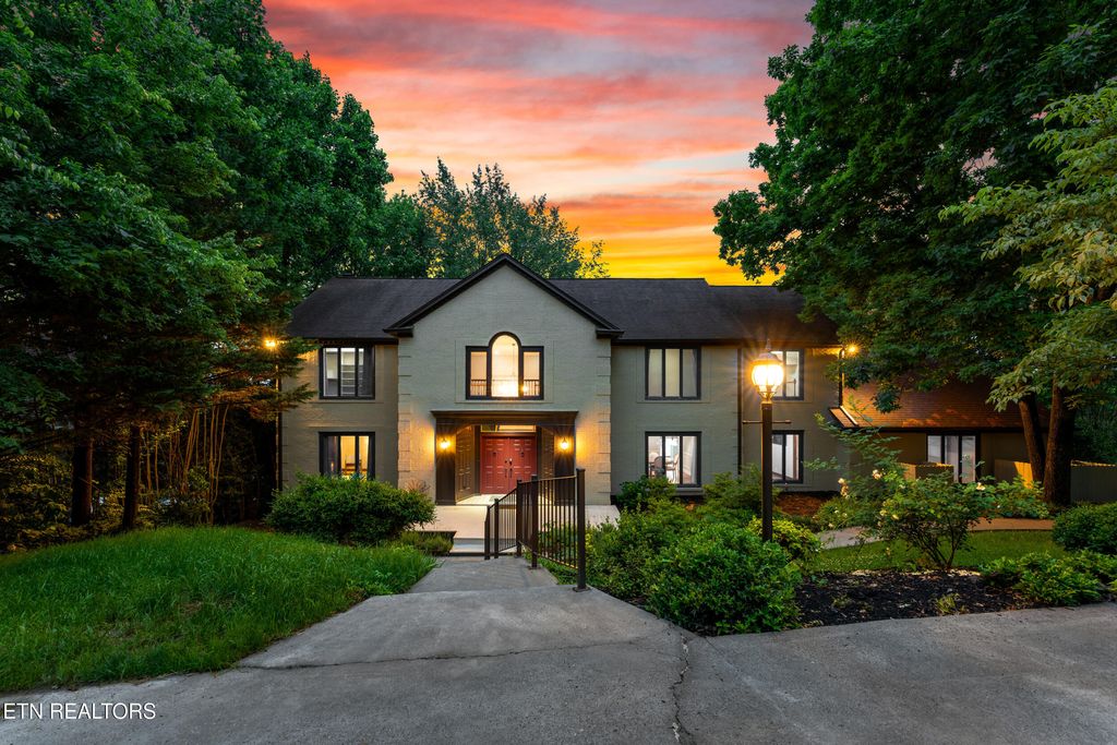 Photo of 11120 Crown Point Drive, Knoxville, TN 37934 (MLS # 1341230)