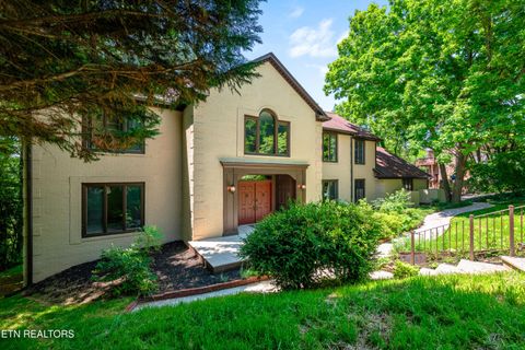 Photo of 11120 Crown Point Drive, Knoxville, TN 37934 (MLS # 1341230)
