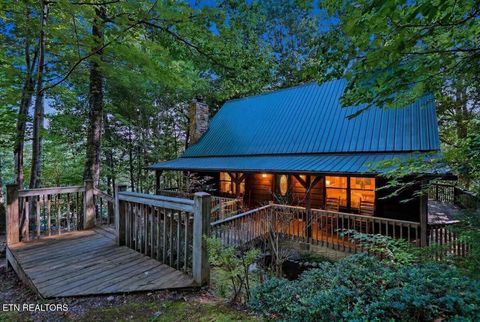 Tiny photo for 739 Stonegate Way, Townsend, TN 37882 (MLS # 1347697)