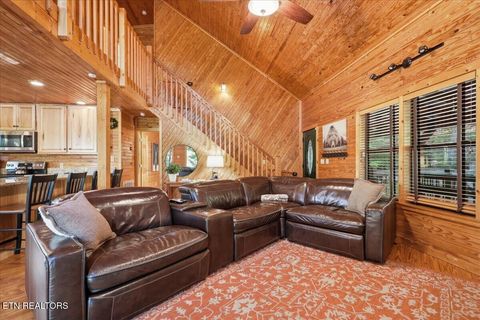 Tiny photo for 739 Stonegate Way, Townsend, TN 37882 (MLS # 1347697)