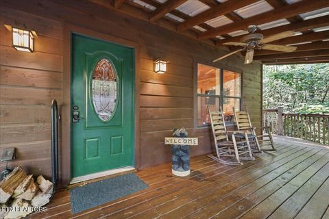 Tiny photo for 739 Stonegate Way, Townsend, TN 37882 (MLS # 1347697)