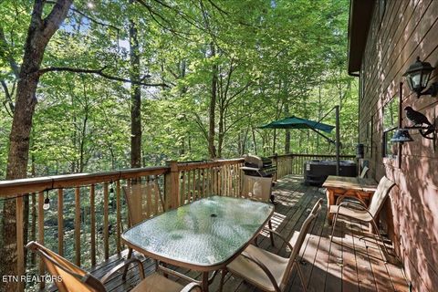 Tiny photo for 739 Stonegate Way, Townsend, TN 37882 (MLS # 1347697)