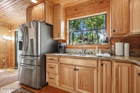 Tiny photo for 739 Stonegate Way, Townsend, TN 37882 (MLS # 1347697)