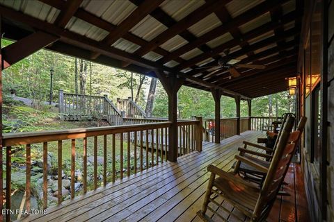 Tiny photo for 739 Stonegate Way, Townsend, TN 37882 (MLS # 1347697)