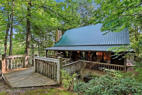 Tiny photo for 739 Stonegate Way, Townsend, TN 37882 (MLS # 1347697)