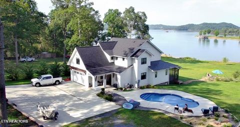 2227 Ted Moore Rd Dandridge TN 37725