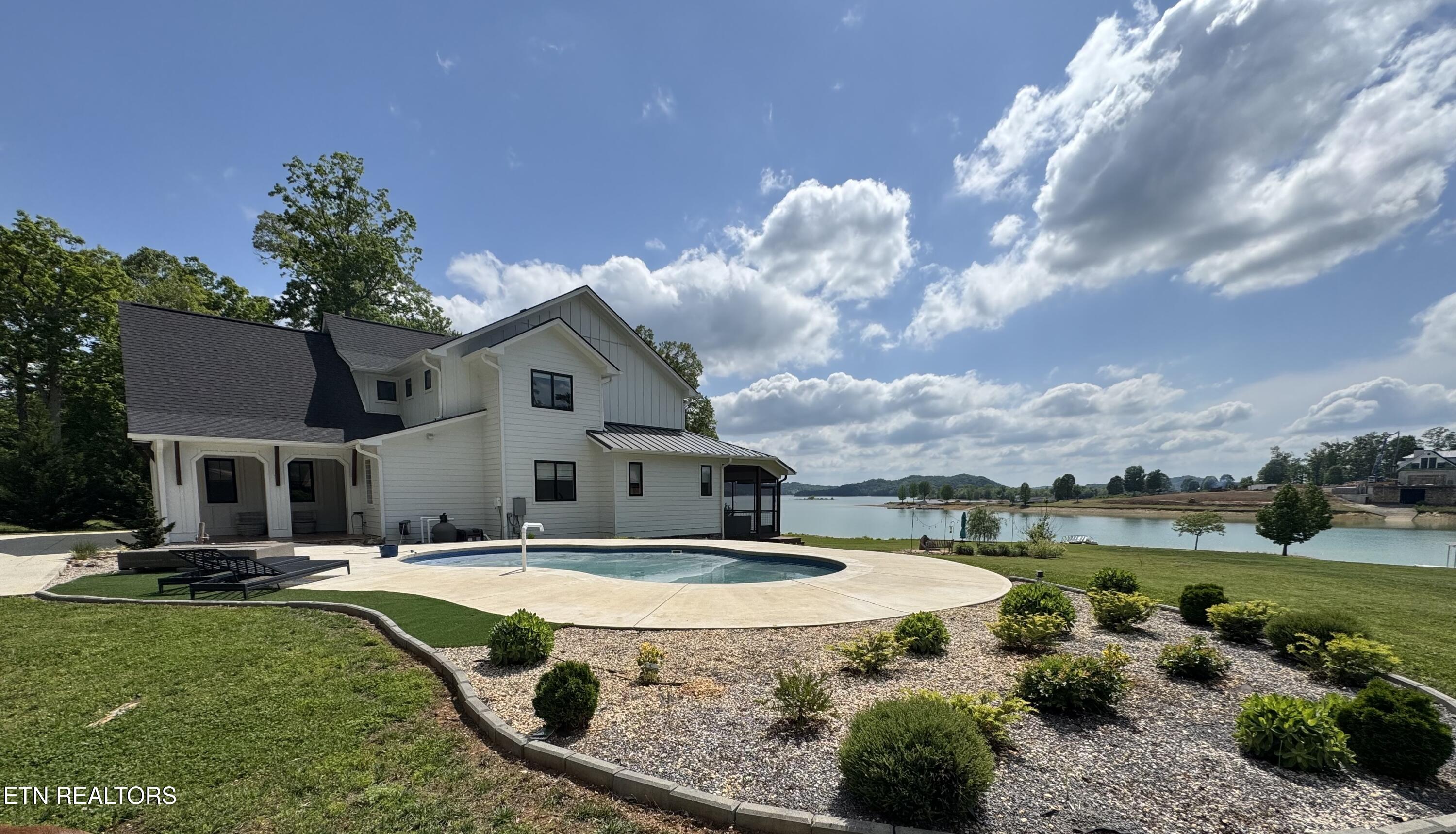 2227 Ted Moore Rd