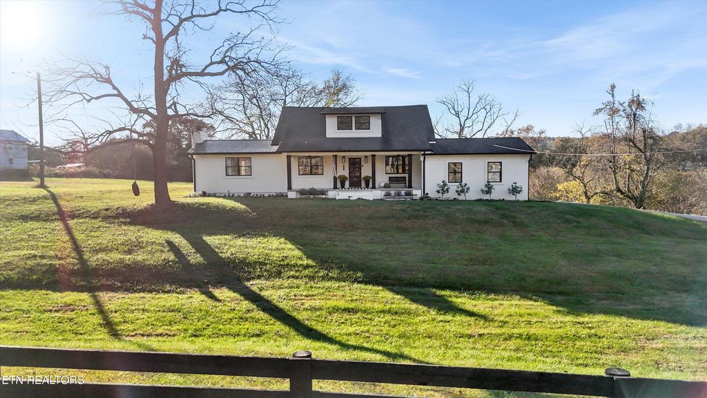 Photo of 7931 Dry Valley Rd, Loudon, TN 37774 (MLS # 1320413)