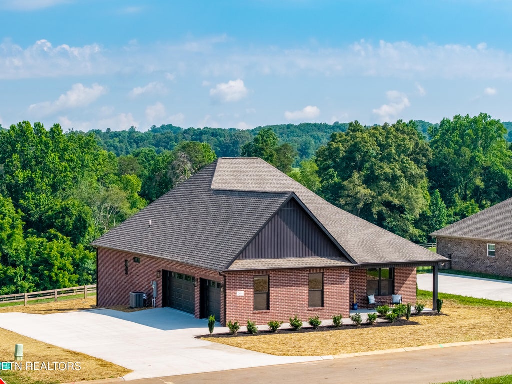 Photo of 2038 Griffitts Mill Circle, Maryville, TN 37803 (MLS # 1344620)
